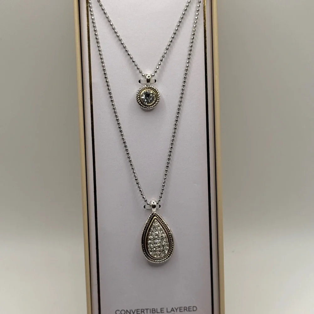 Minimalist Silver Teardrop Pendant Necklace - Picture 5 of 9